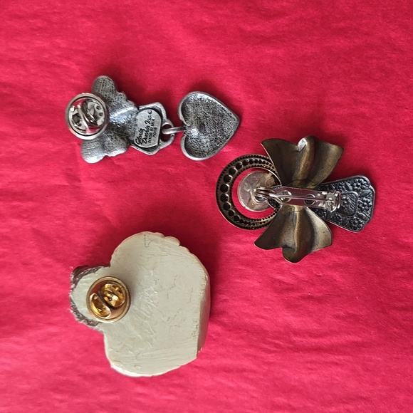 Lot of 3 Angel brooches - Picture 2 of 5